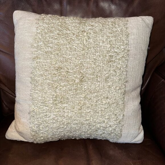NWT Threshold Toss Pillows 18x18 Cream - Picture 1 of 4